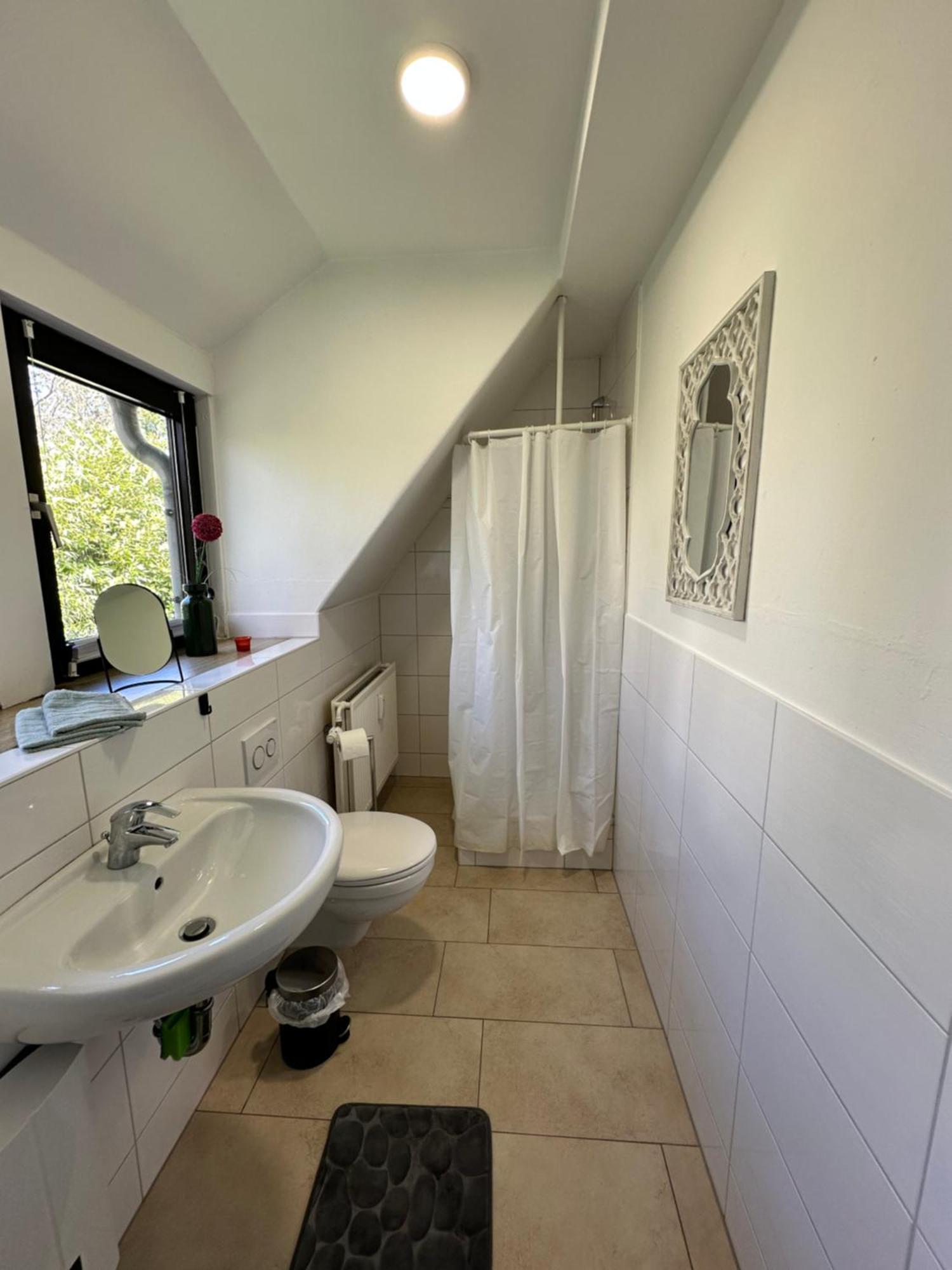 Idyllisches Zentrales Appartment - 24 H Check Inn Flensburg Buitenkant foto